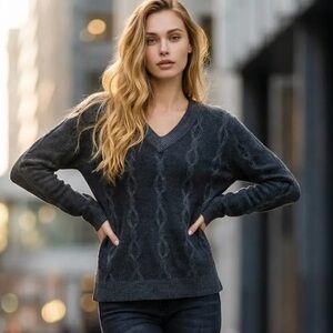 Wyatt Velvet Gray 100% Cashmere Women's V-Neck Sweater